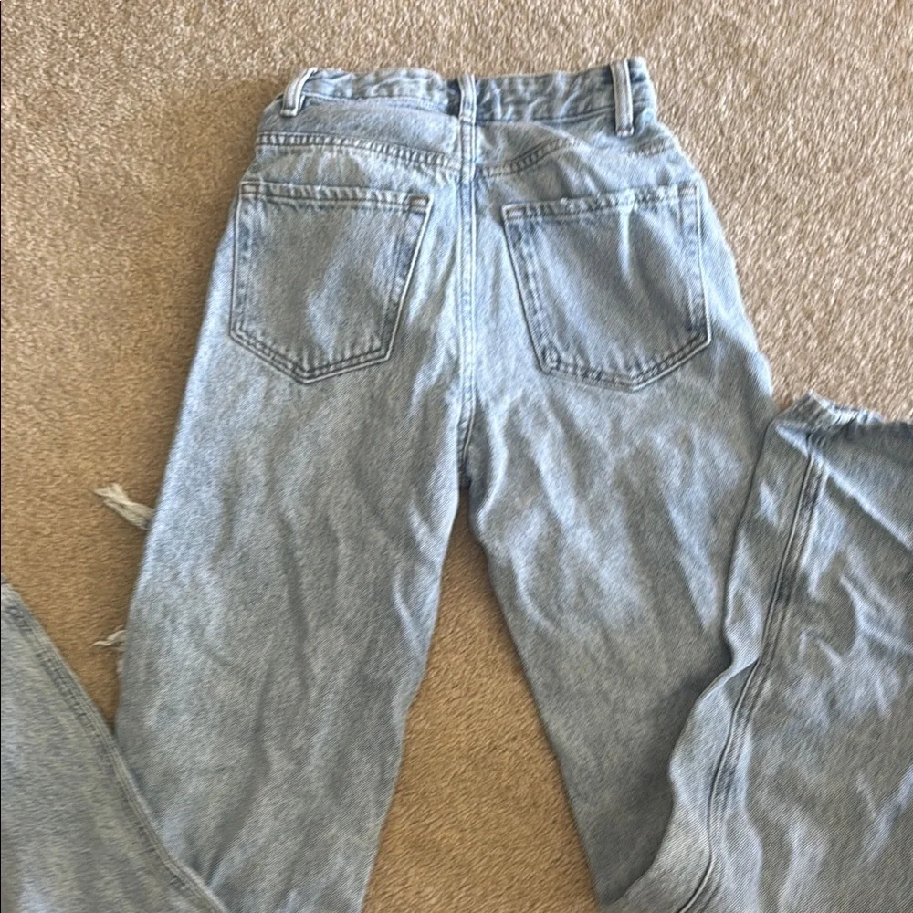 PacSun Blue Boyfriend Jeans with Distressed Details - Picture 3 of 3